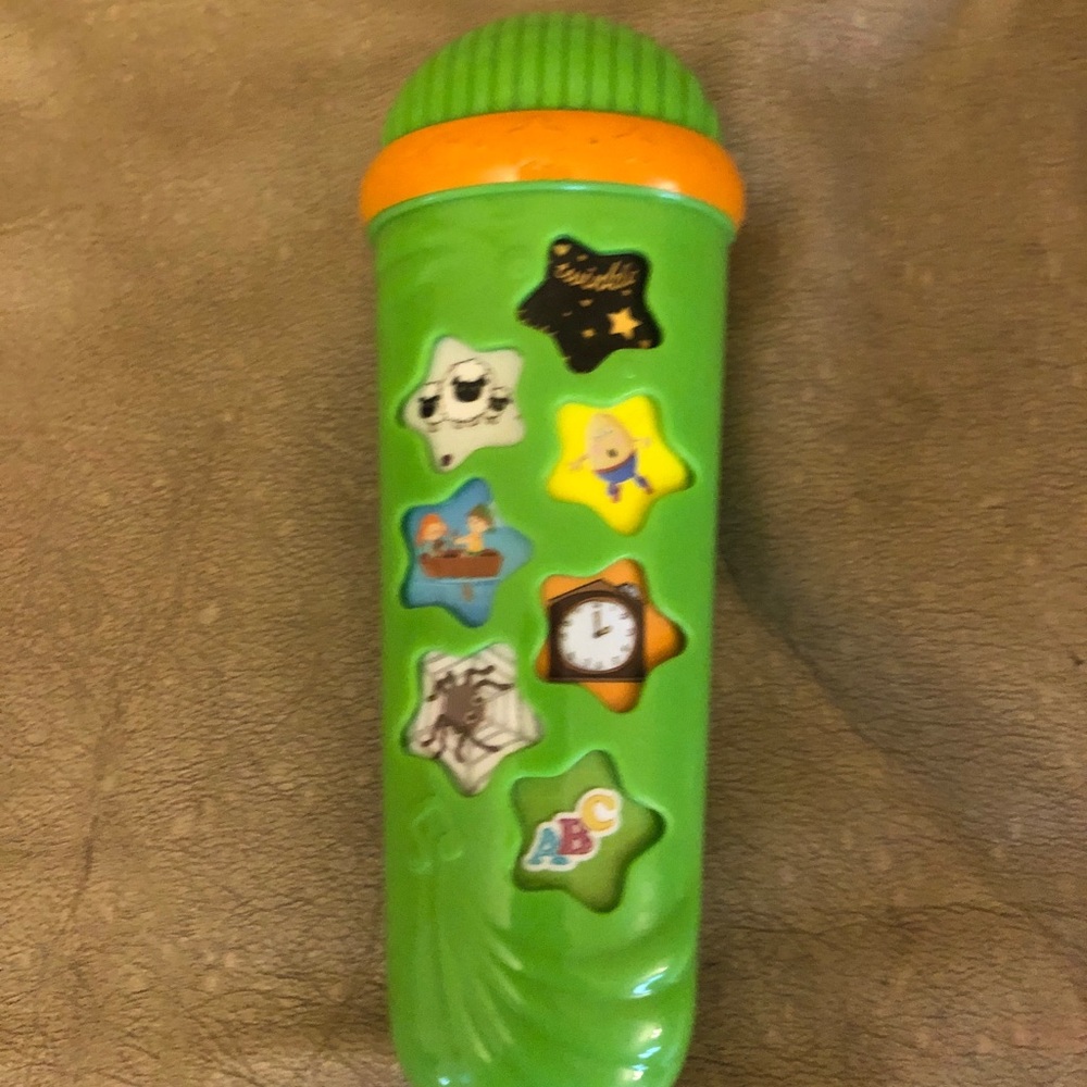 Nursery Rhyme Microphone